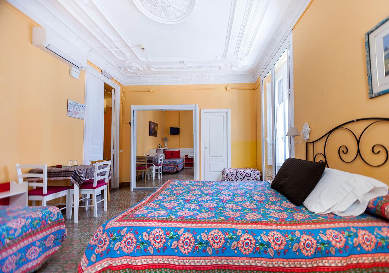 Hostal Del Palau Барселона Экстерьер фото